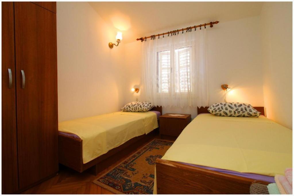 Apartment Josip Primosten Ngoại thất bức ảnh